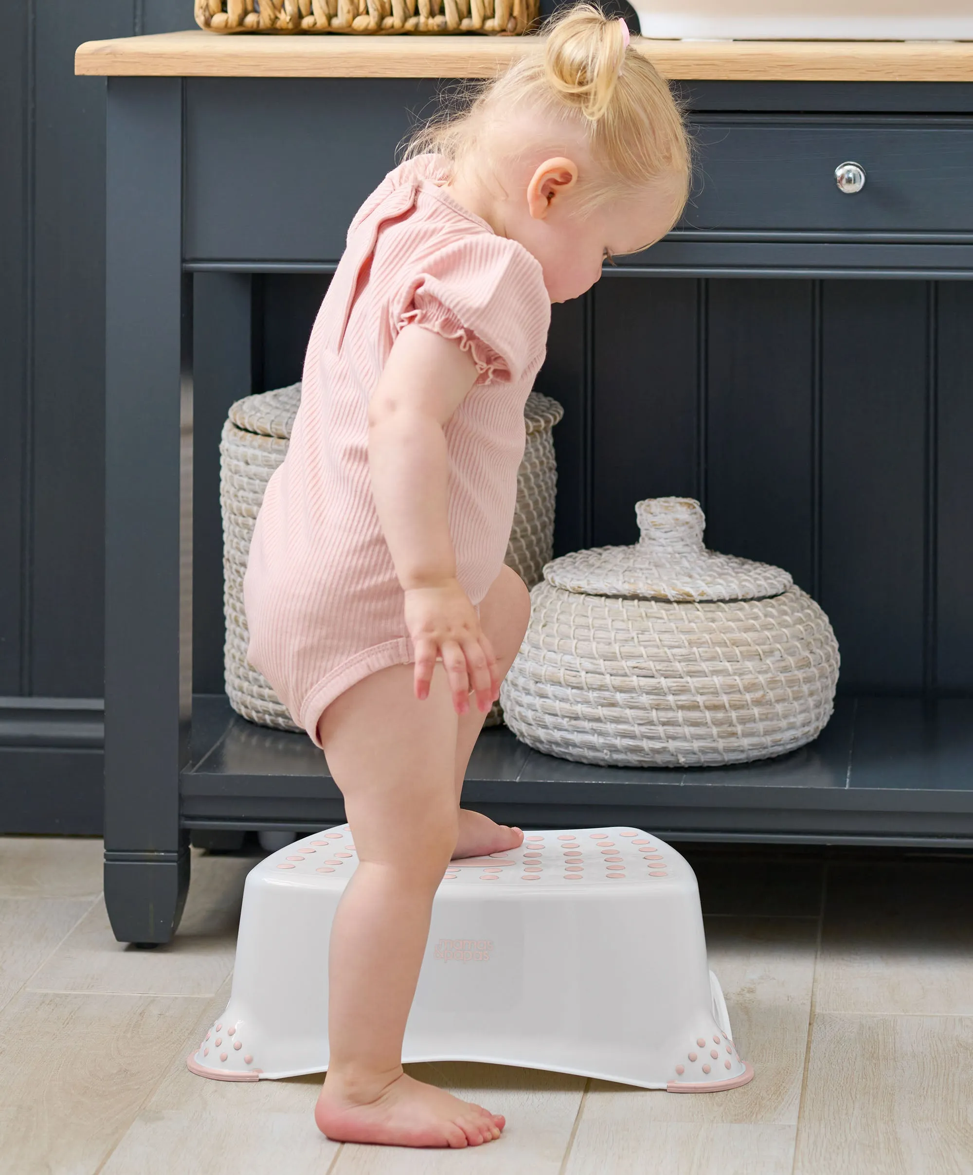 Anti Slip Step Up Stool – Blossom Pink
