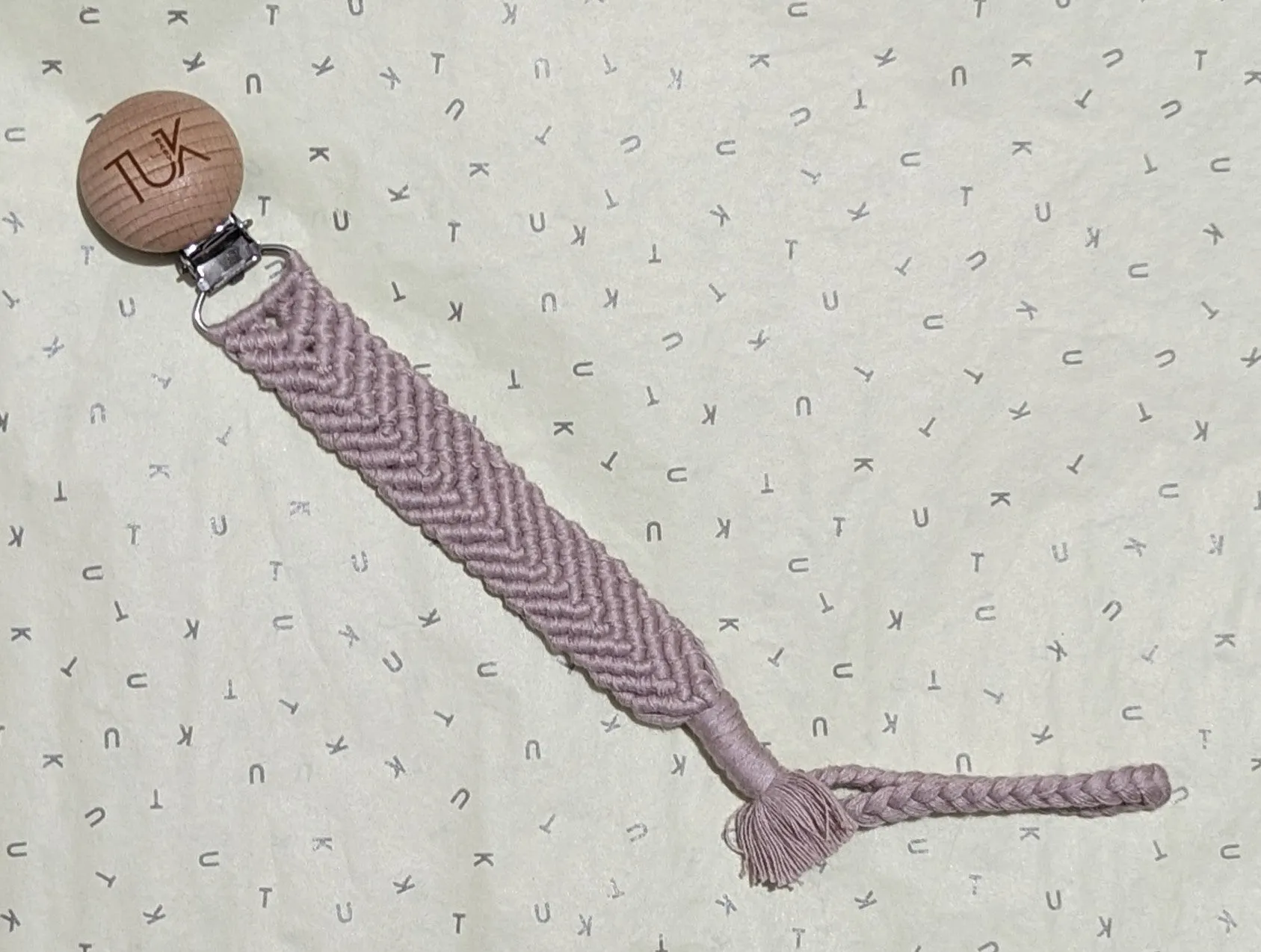 Braided Paci Clip