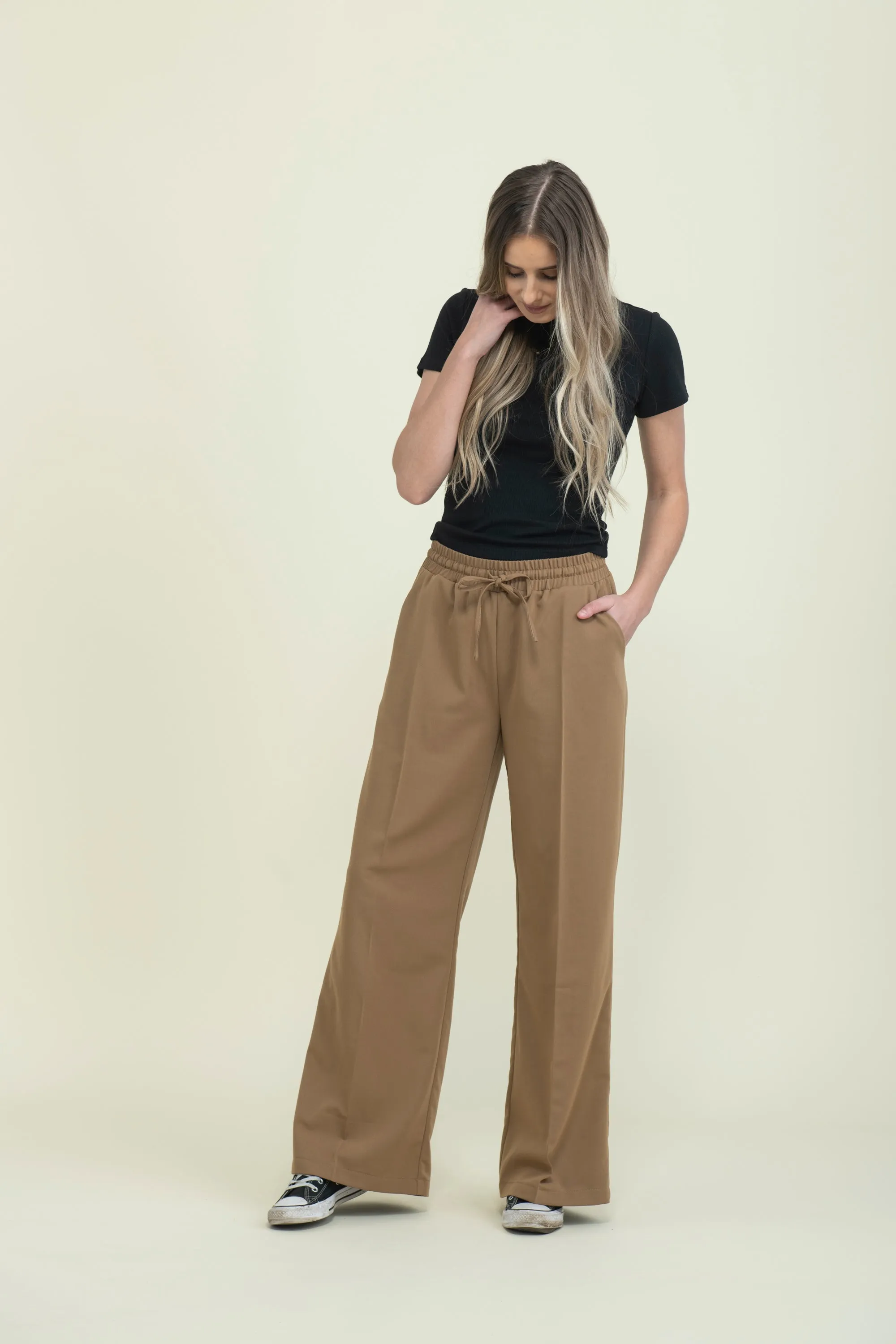 Chloe-Wide Leg Pull On Pant
