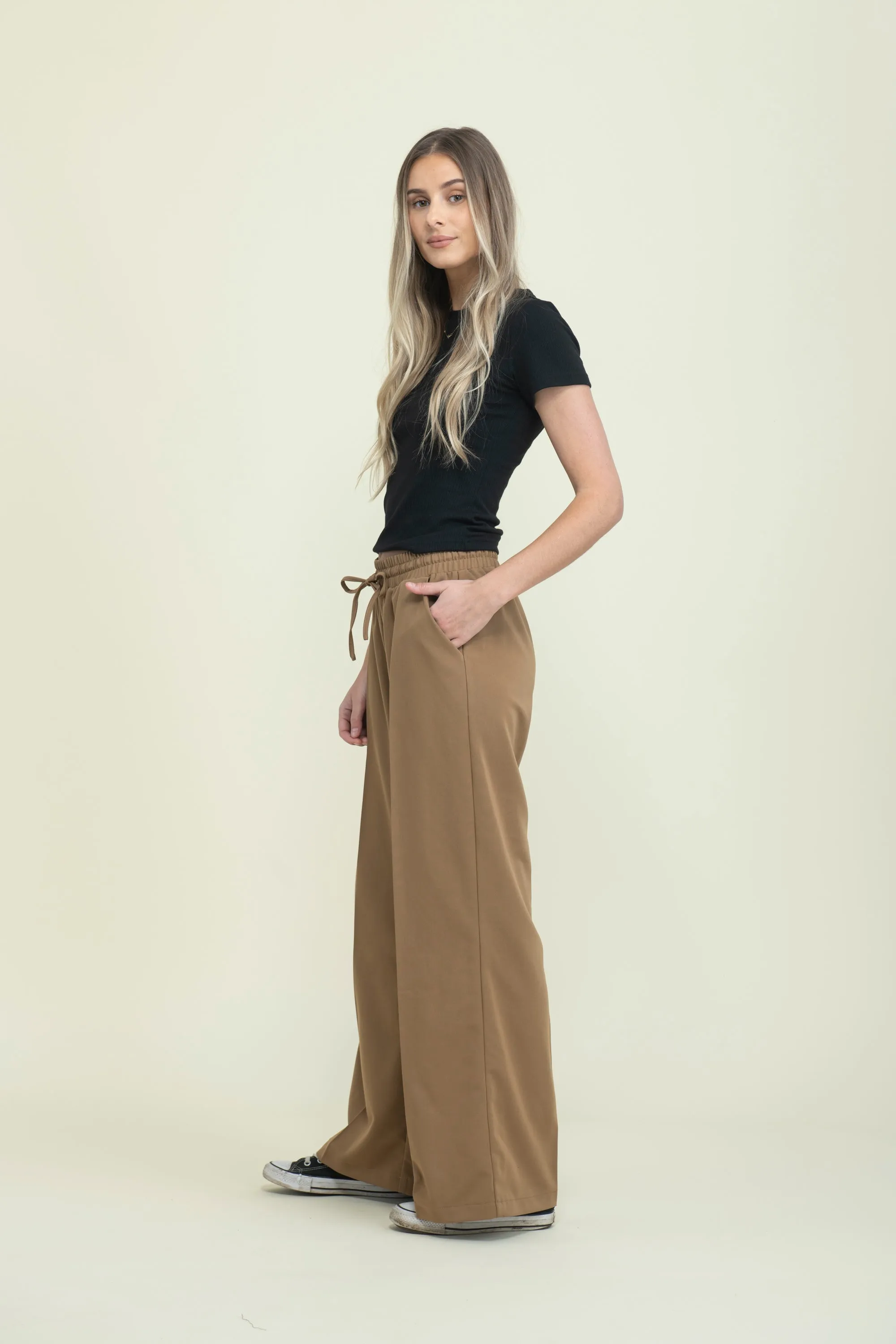 Chloe-Wide Leg Pull On Pant