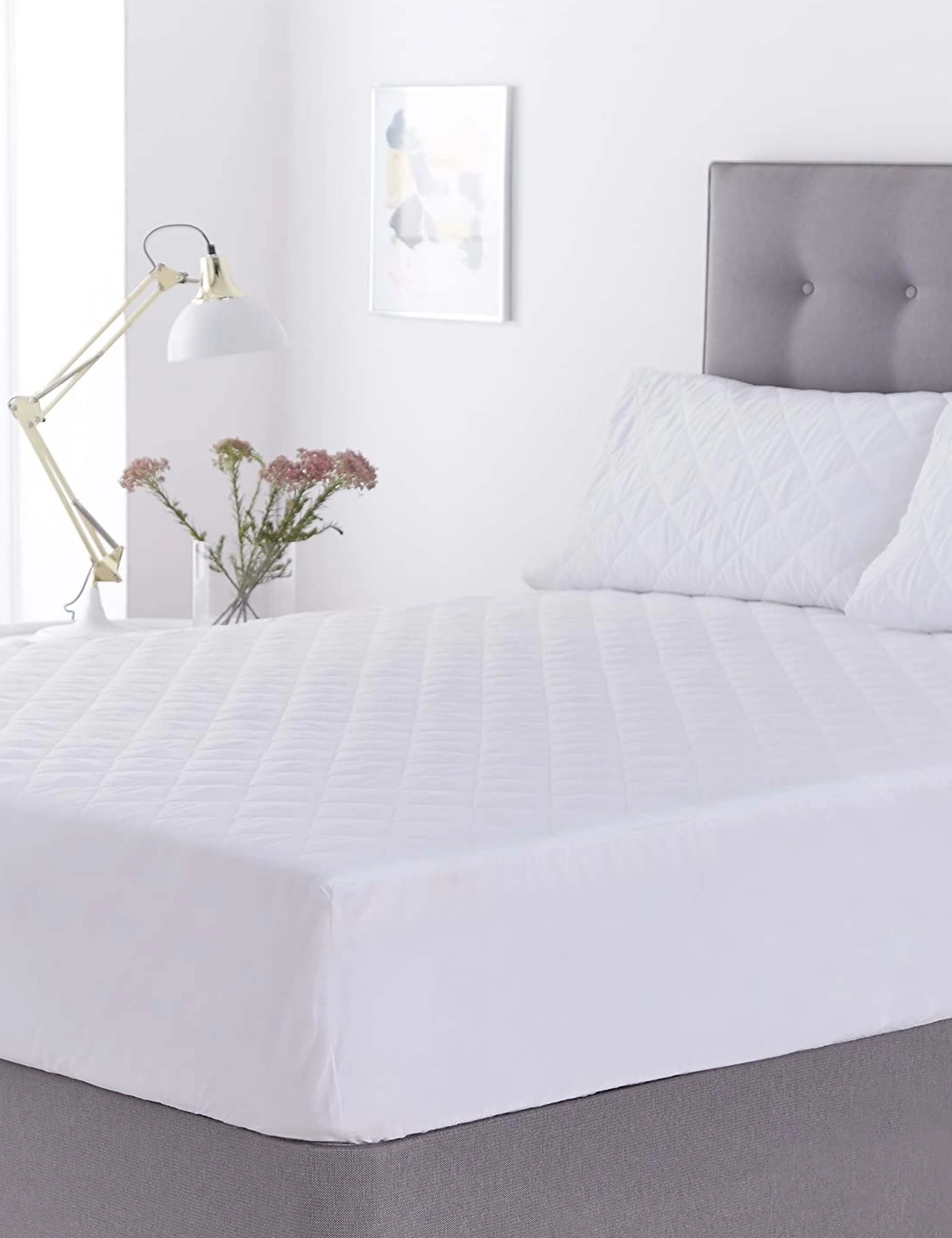 H&B Microfiber Mattress Protector 34 cm Skirt
