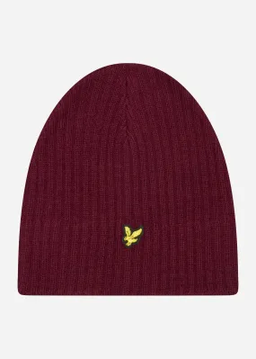 Knitted ribbed beanie - burgundy