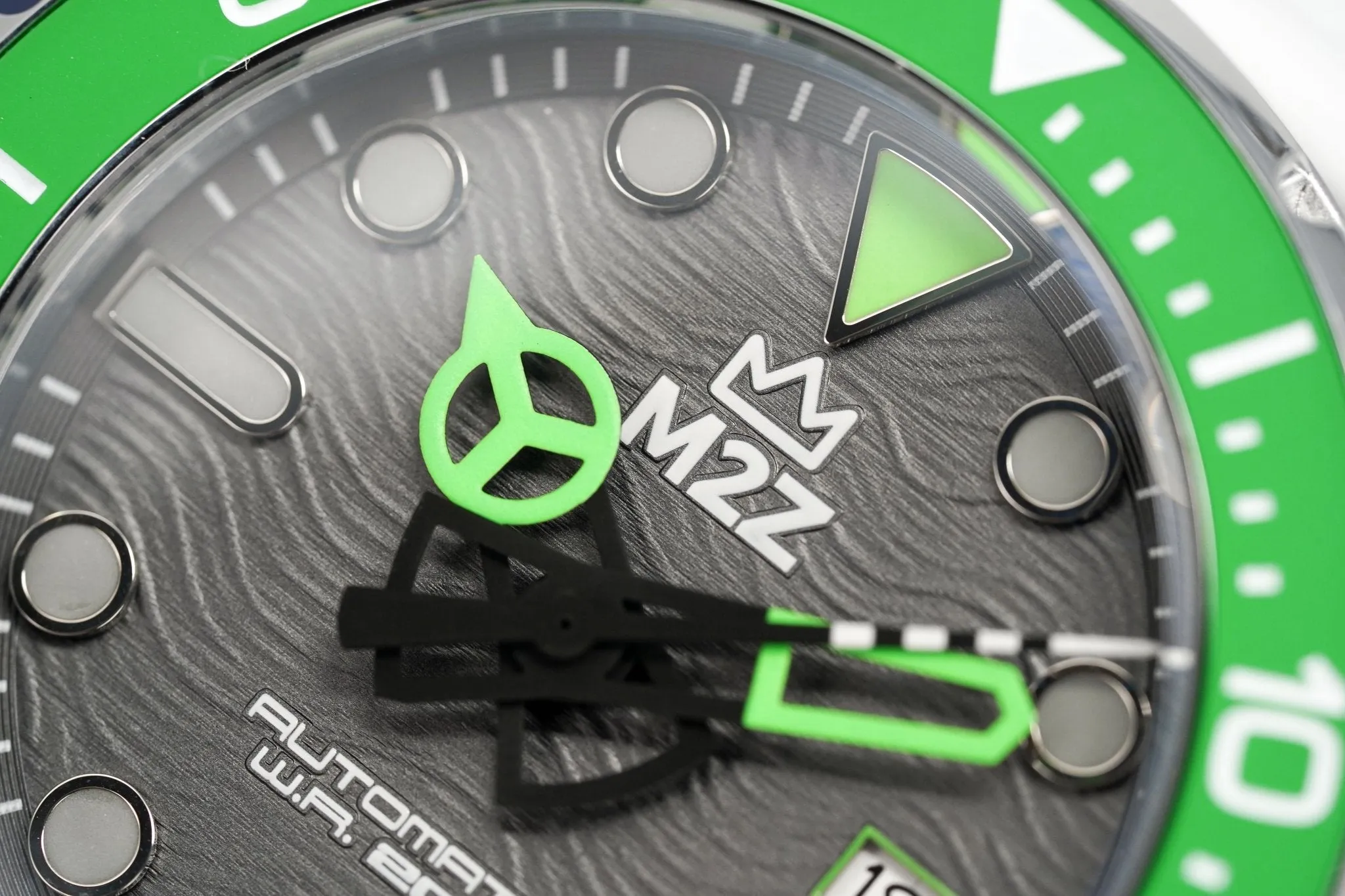 M2Z Men's Watch Diver 200 Green 200-001