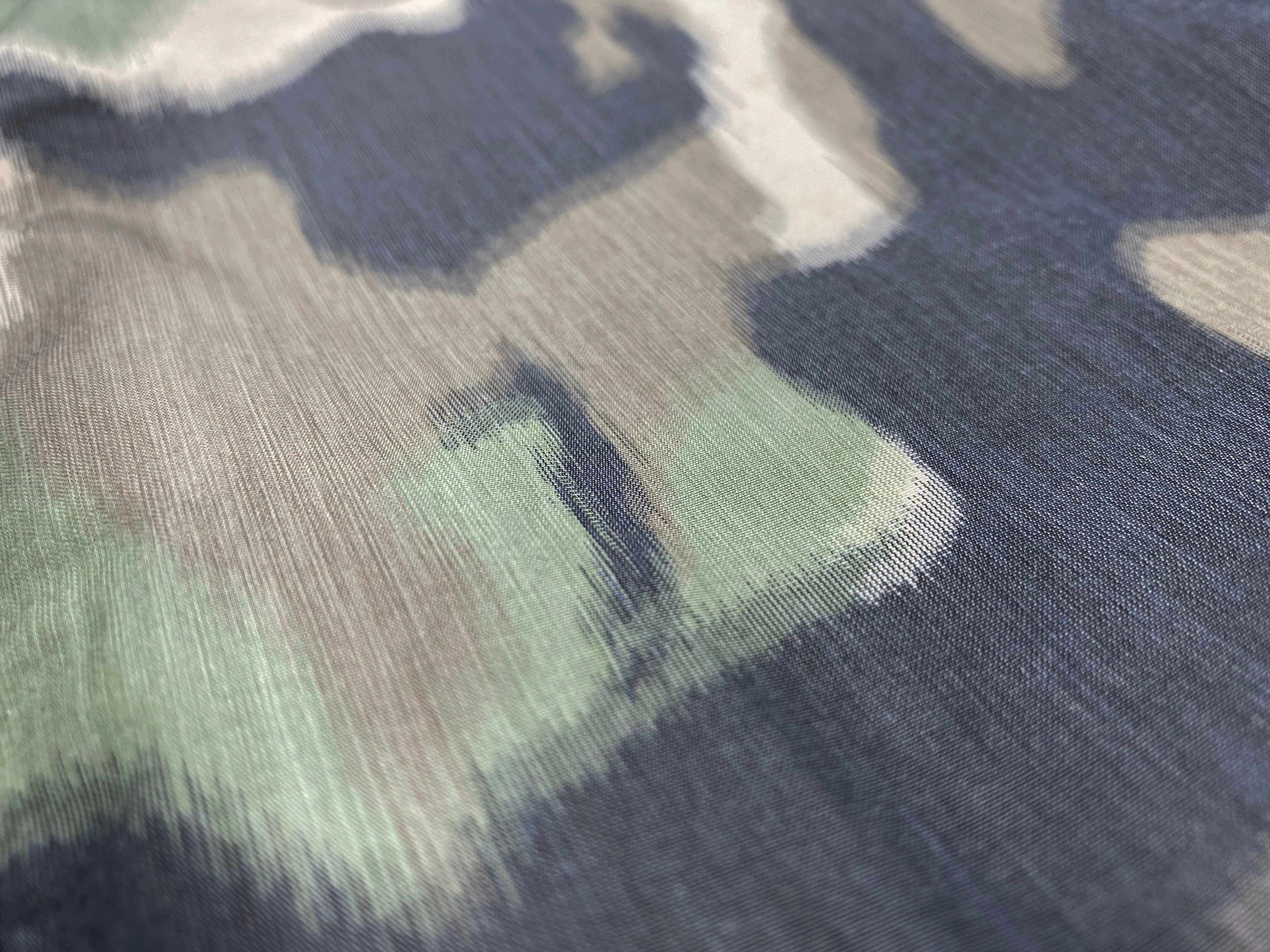 "BLURRY VISION" JOGGERS