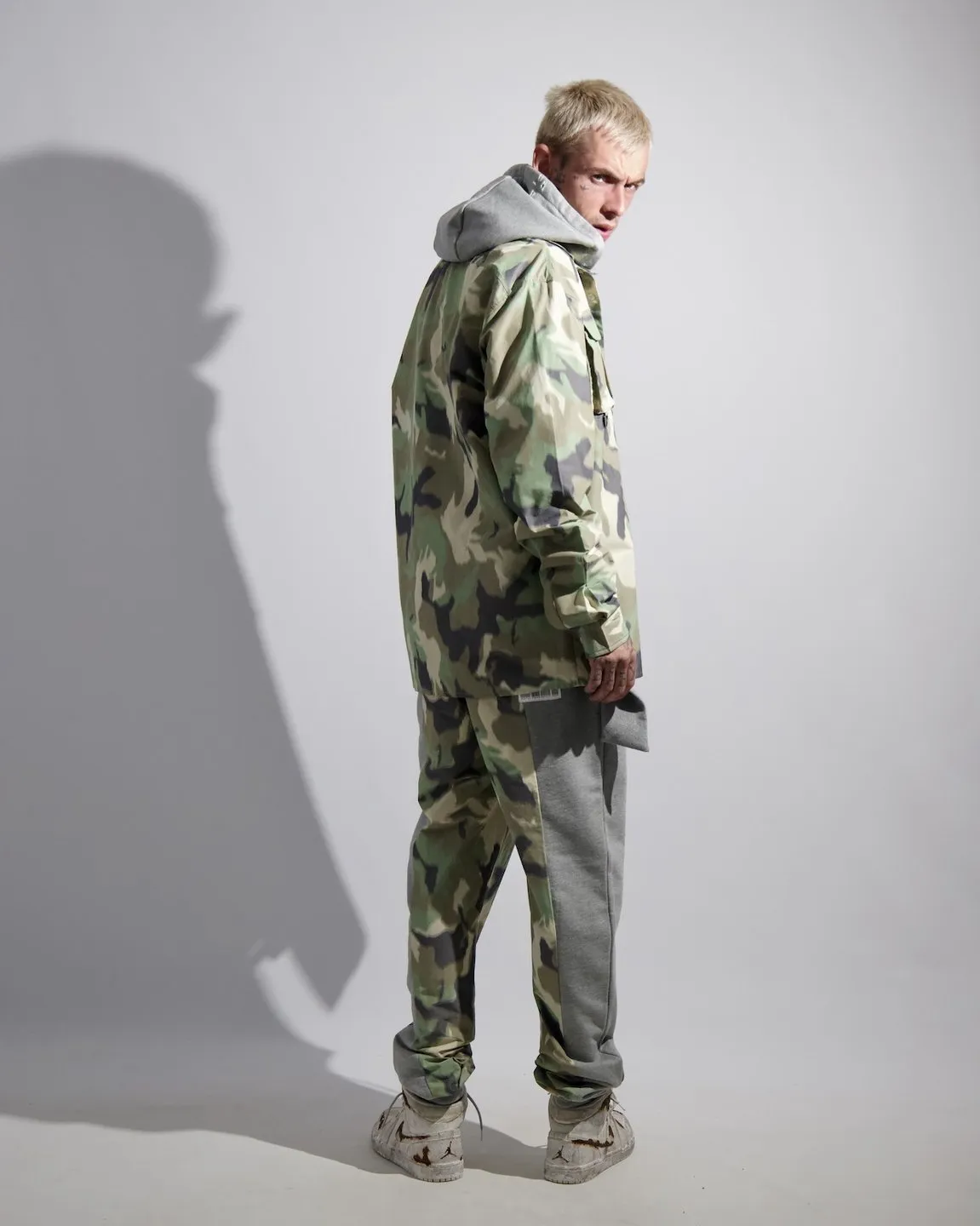 "BLURRY VISION" JOGGERS