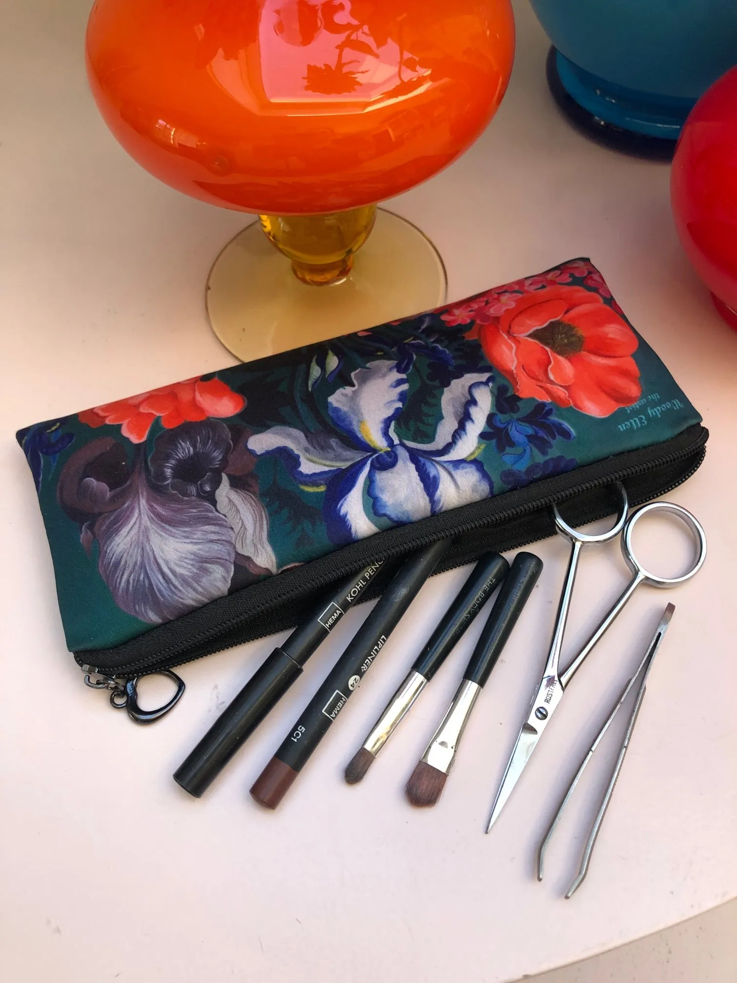 Retro pencil bag, Forest