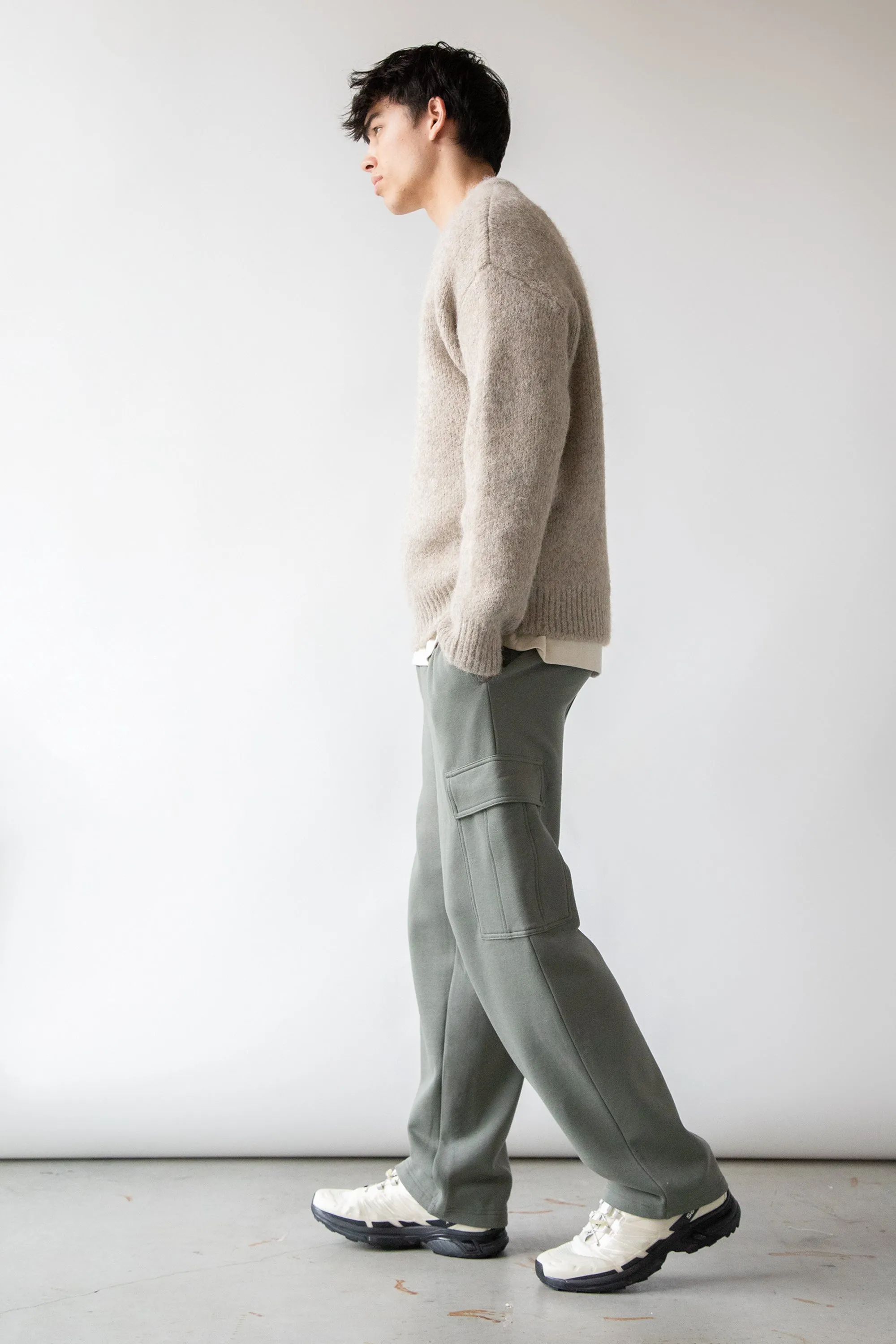 STRAIGHT LEG CARGO SWEATPANTS