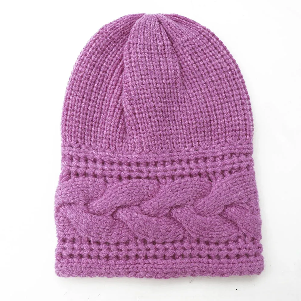 Thick Cable Hem Beanie in Rosebud
